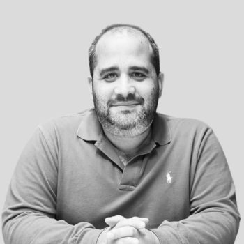 Dimitris_Poulios-Photoroom